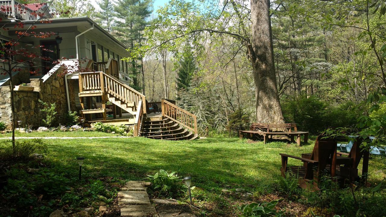 Red Leaf River Inn Уейнсвил Екстериор снимка